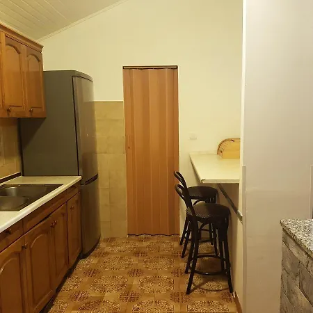 Apartman Kata Apartment *